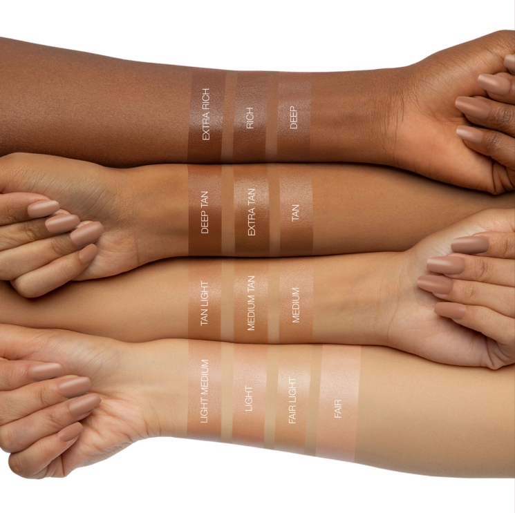 HUDA BEAUTY GloWish Multidew Vegan Skin Tint Foundation