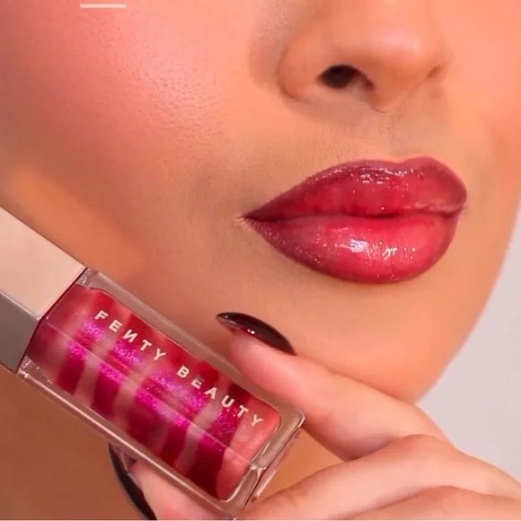 FENTY BEAUTY Gloss Bomb Swirl Twisted Lip Luminizer
